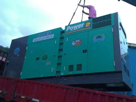 沅江空气滤清器的更换周期一般是多久？